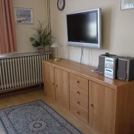 Moltkestrasse-17-wohnung-2-og *